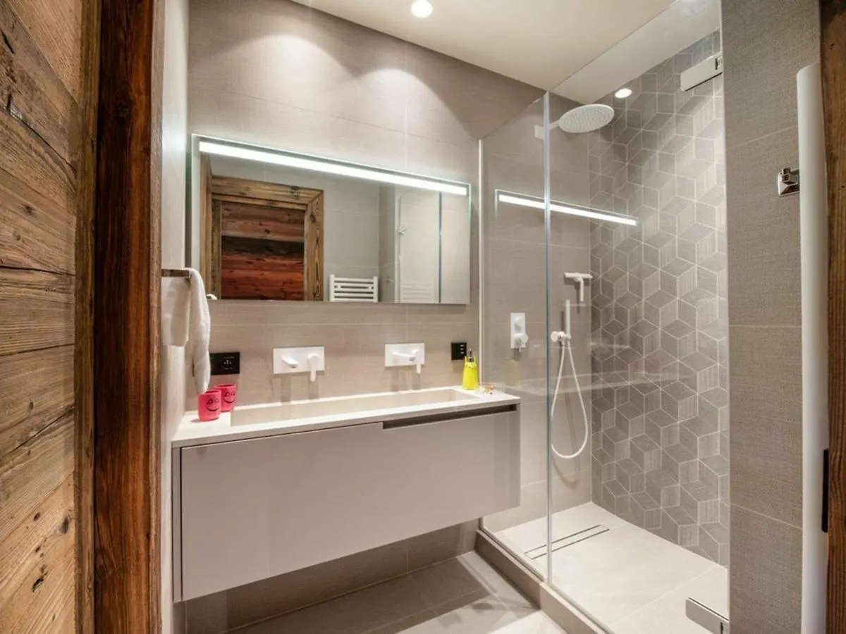 Chalet Luxe 5* Pour 14 Pers. A La Rosiere Avec Hammam - Fr-1-398-622 Montvalezan