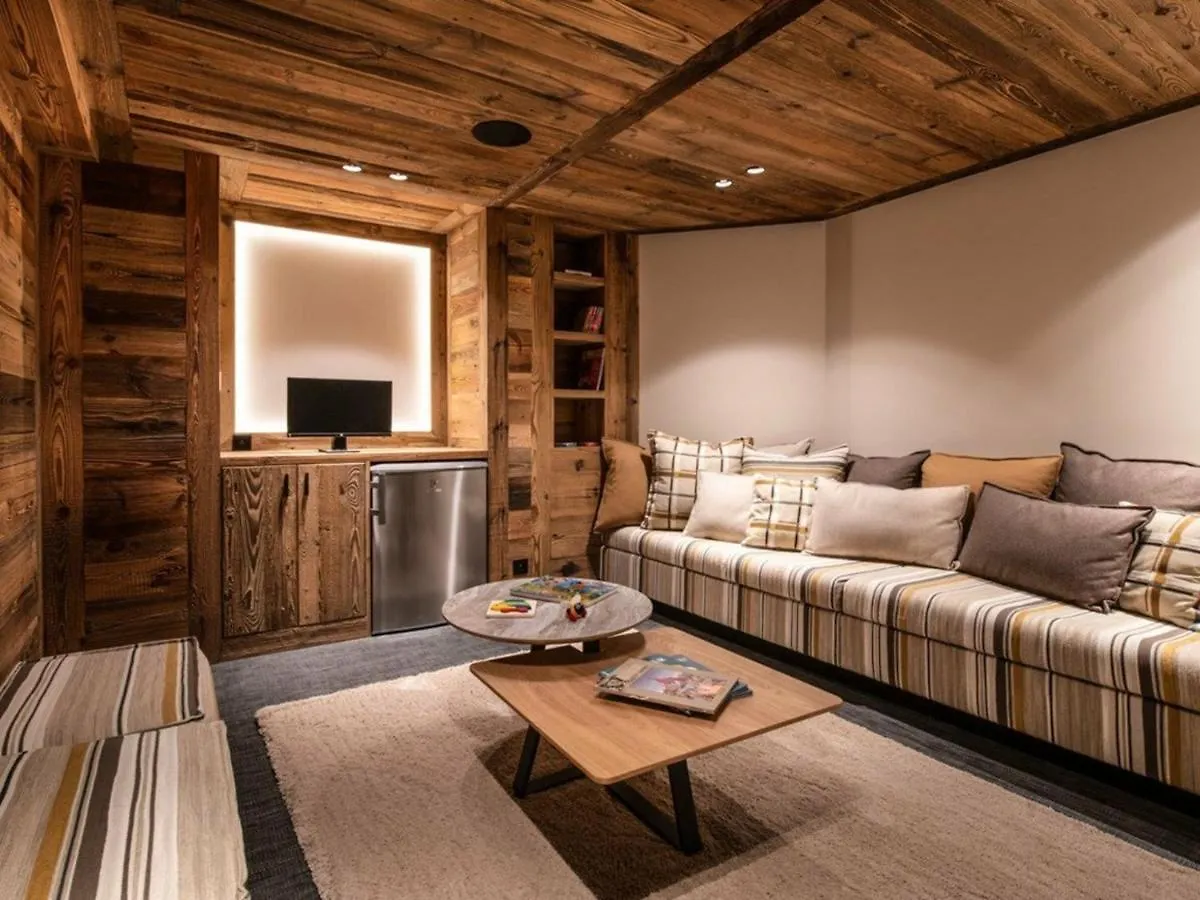 Chalet Luxe 5* Pour 14 Pers. A La Rosiere Avec Hammam - Fr-1-398-622 Montvalezan 0*,  France